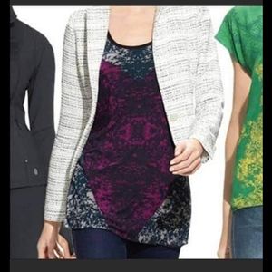 CAbi Sleeveless Black w/ Pink Heart Love Top